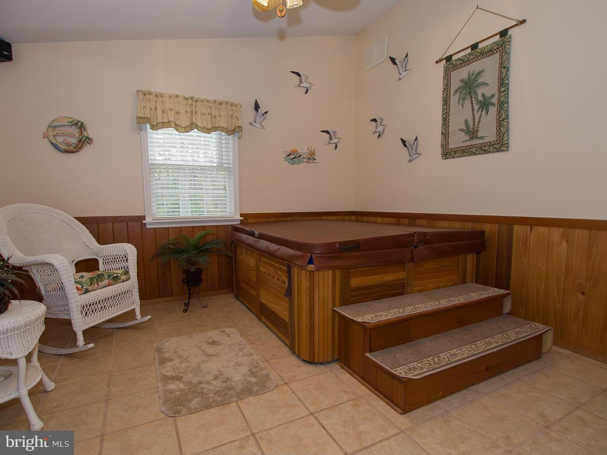 933 Susquehanna Road Madison, MD 21648 - Photo 8 of 21 Interior (General)
