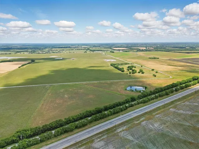 $102,500 | 6512 County Road 1050, Celeste, TX 75423