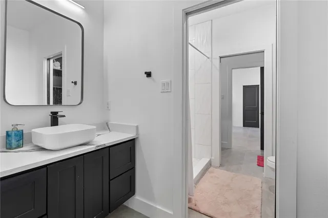 $1,250,000 | 2426 Loxley Drive, Corpus Christi, TX 78415