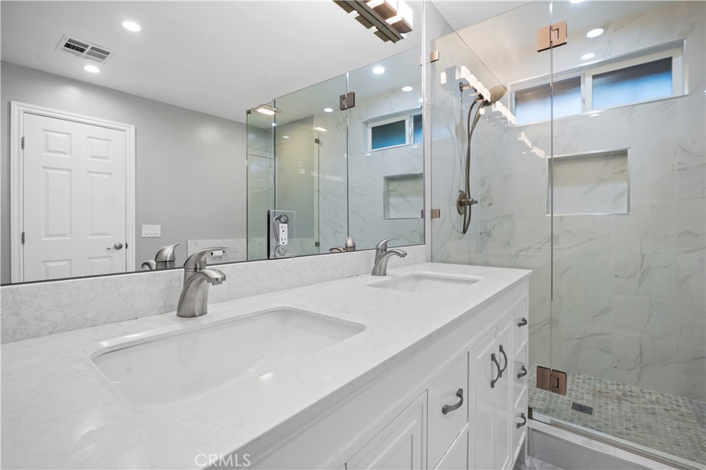 854 Rim Crest Drive Westlake Village, CA 91361 - Photo 13 of 28