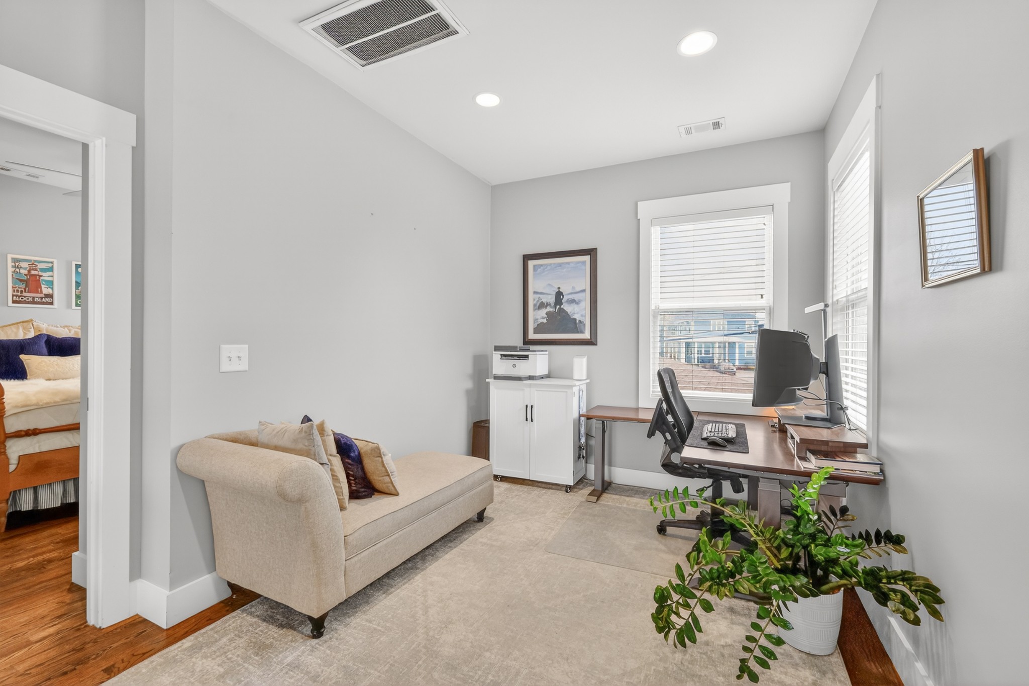 5812 Morrow Road, Unit A Nashville, TN 37209 - Photo 20 of 34 a living room with furniture and a potted plant