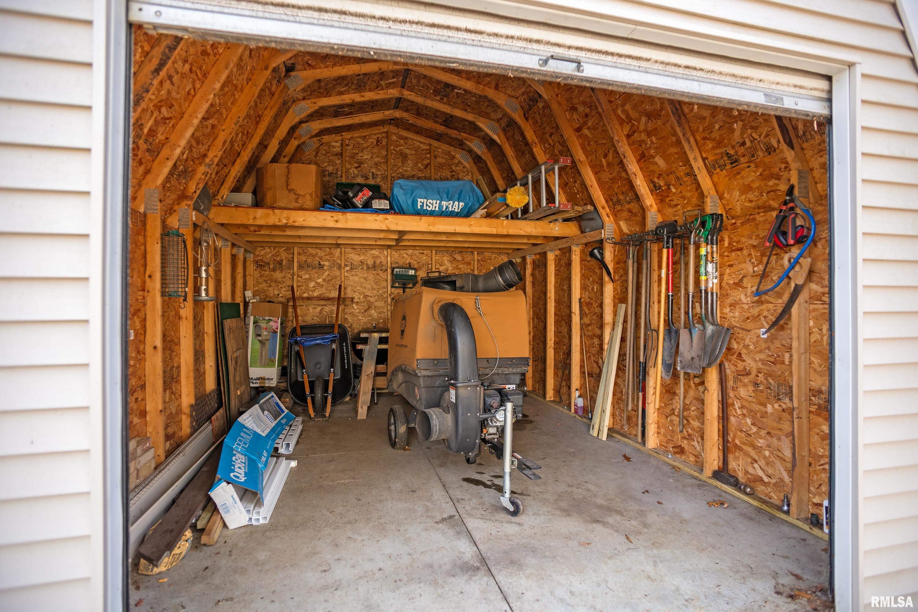 302 Platte Drive Dixon, IL 61021 - Photo 41 of 51