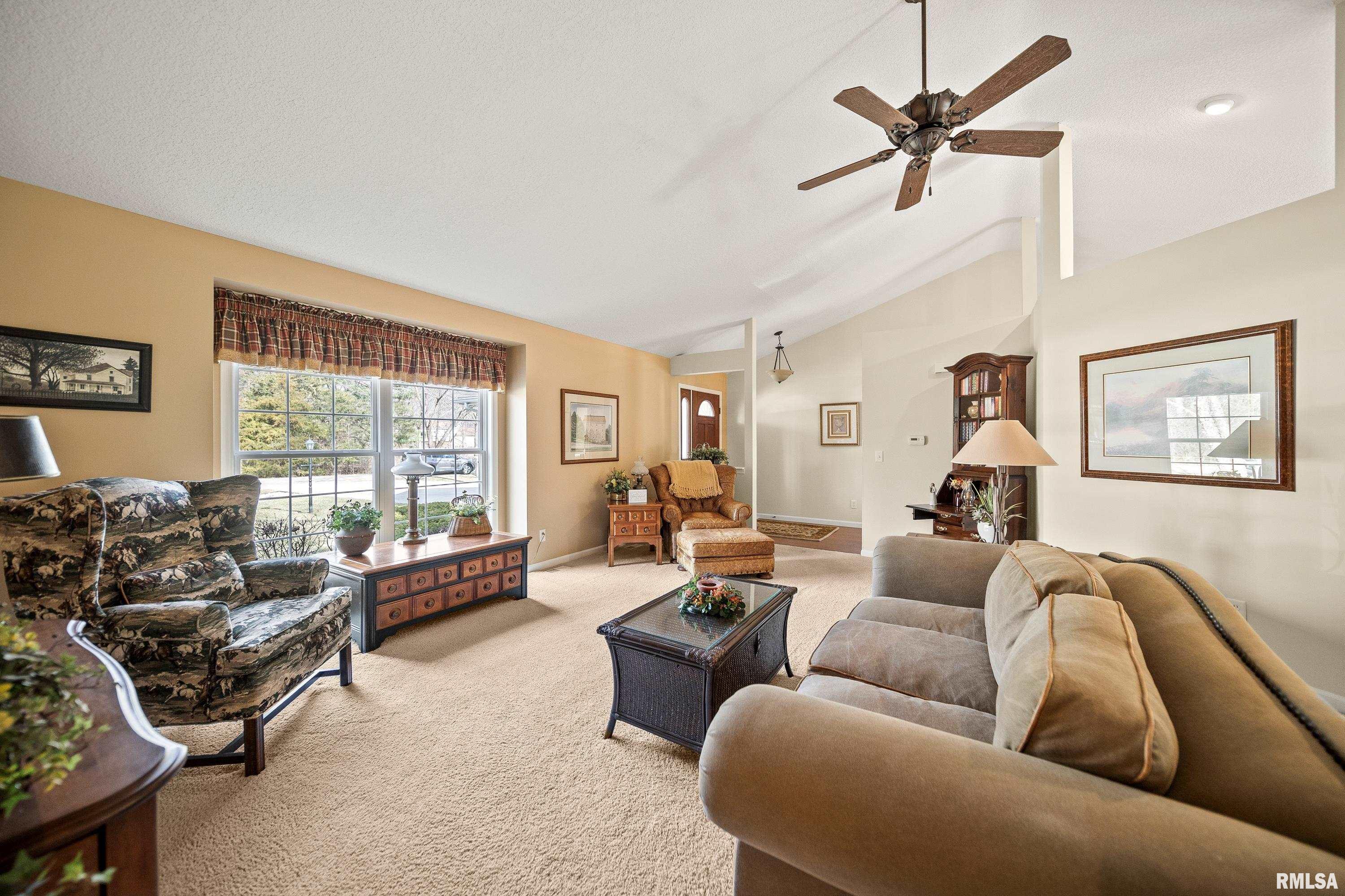 302 Platte Drive Dixon, IL 61021 - Photo 10 of 51