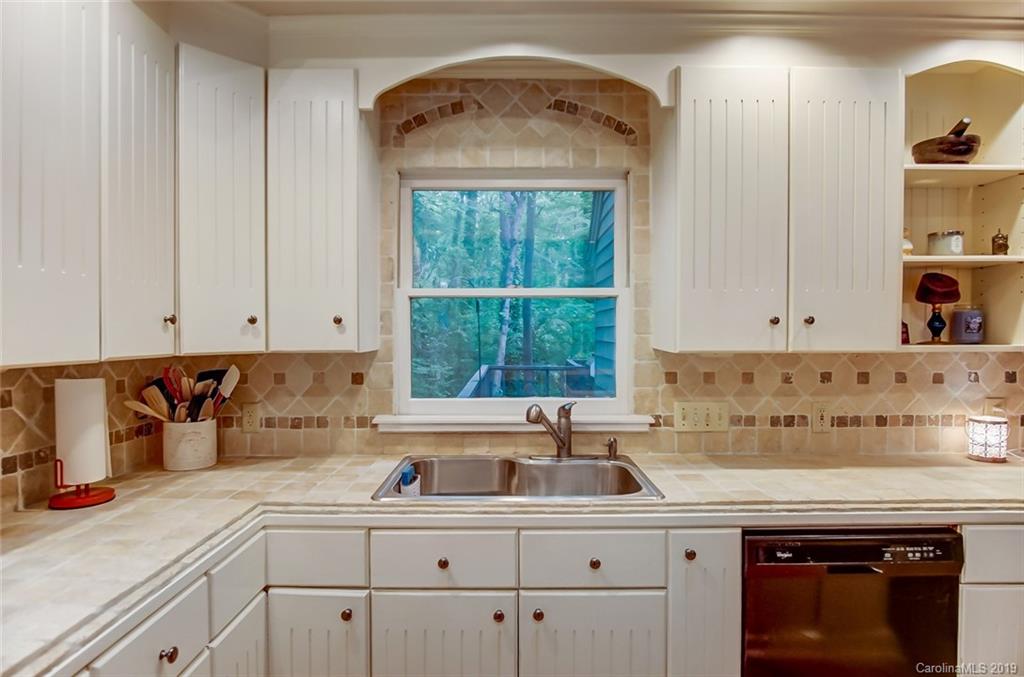 21 Catawba Ridge Road Lake Wylie, SC 29710 - Photo 14 of 41