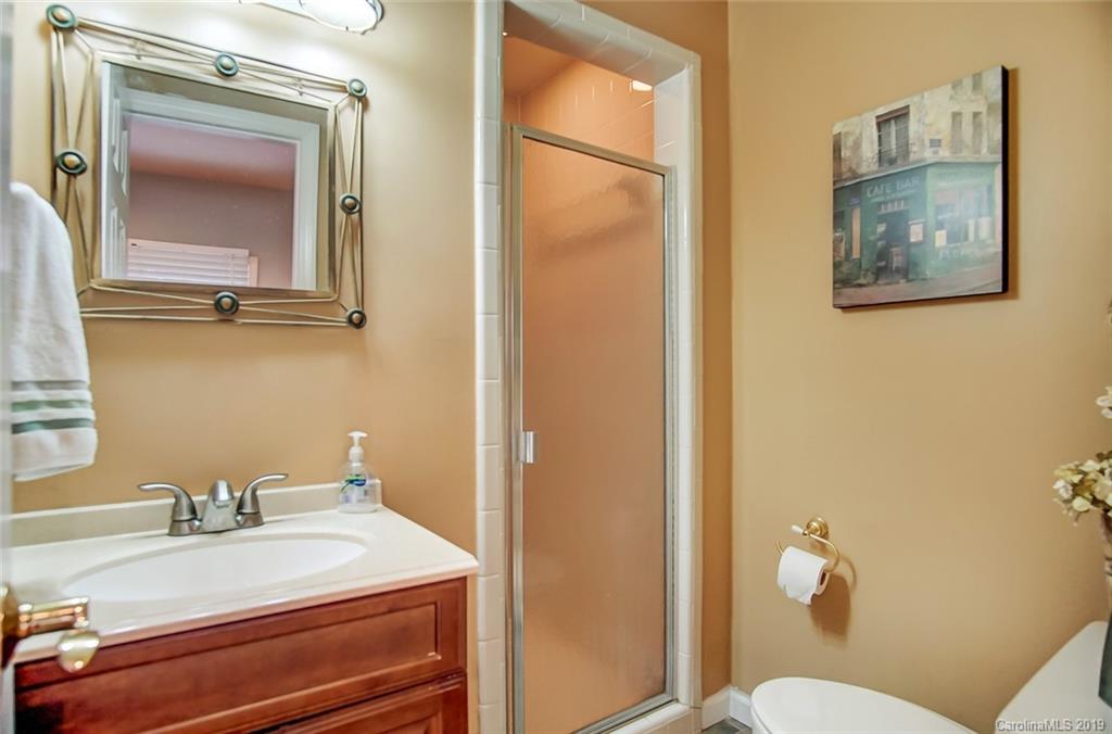 21 Catawba Ridge Road Lake Wylie, SC 29710 - Photo 18 of 41