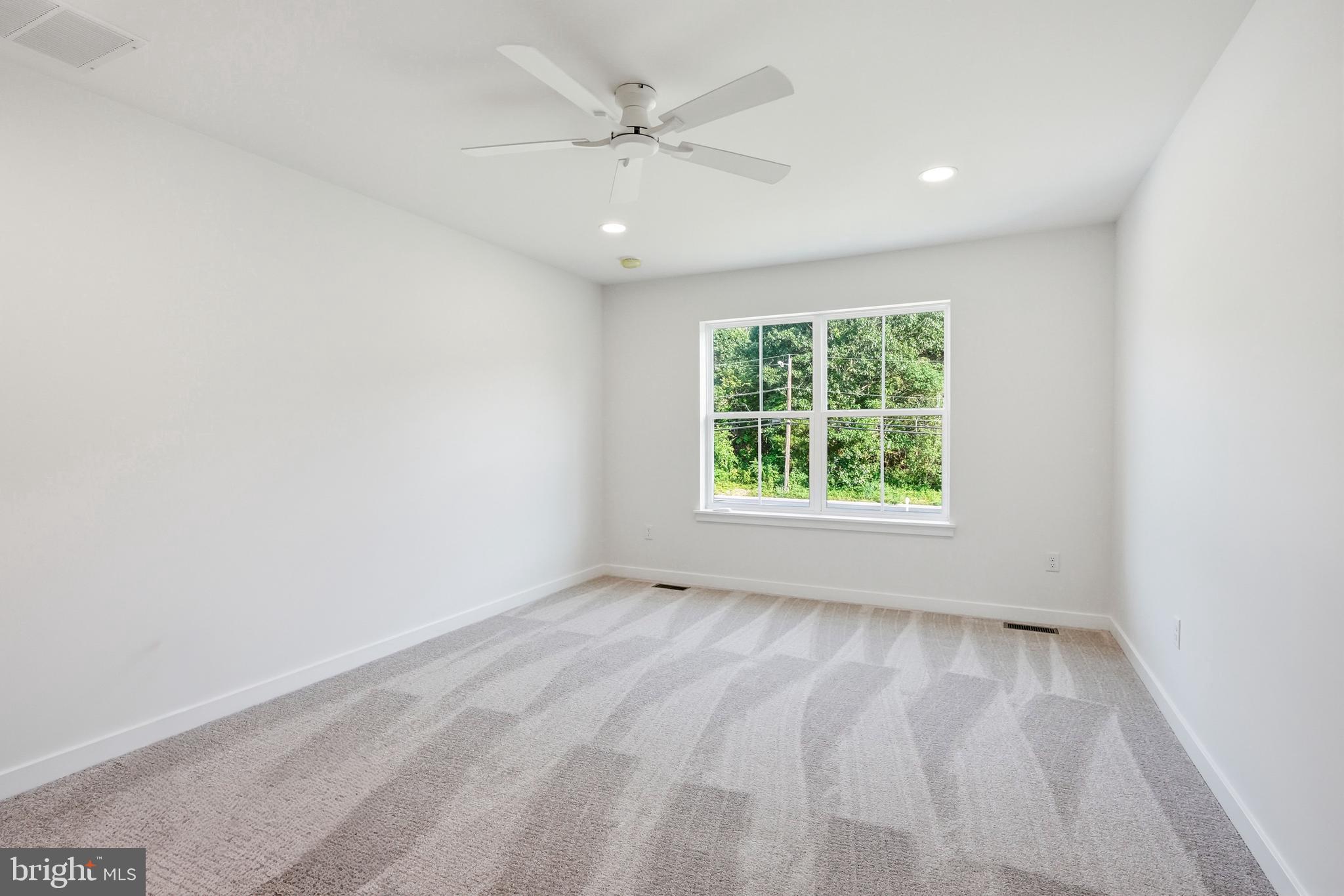 413 Atco Avenue Atco, NJ 08004 - Photo 22 of 38