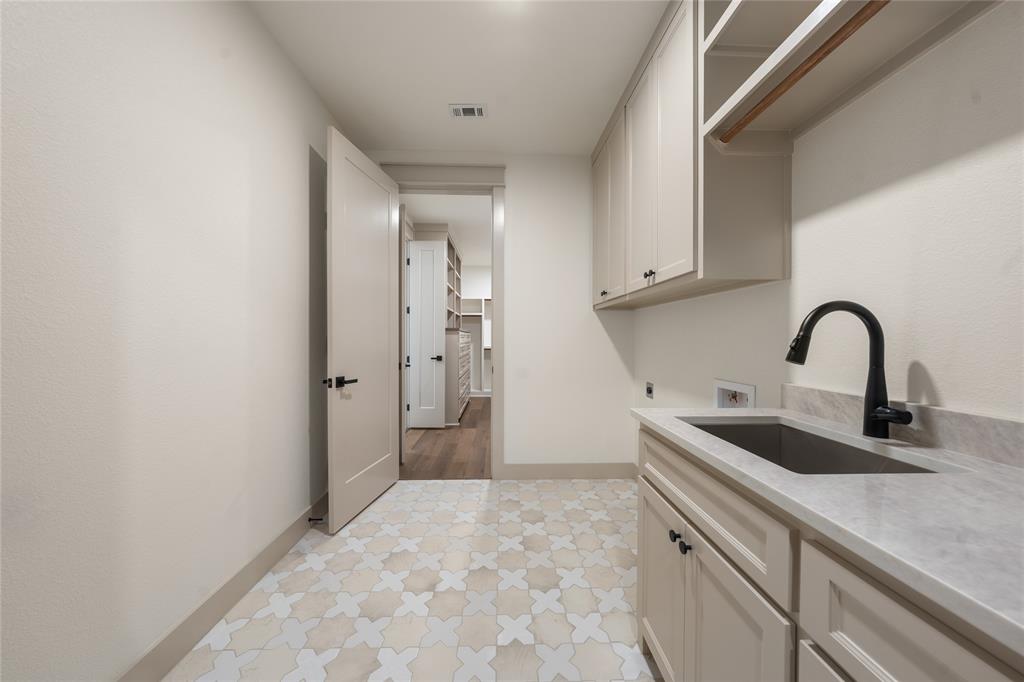 260 Willow Moon Ranch Road Crawford, TX 76638 - Photo 15 of 34