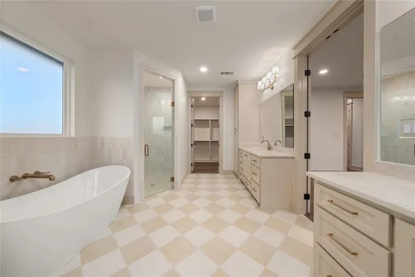 $899,900 | 260 Willow Moon Ranch Road, Crawford, TX 76638