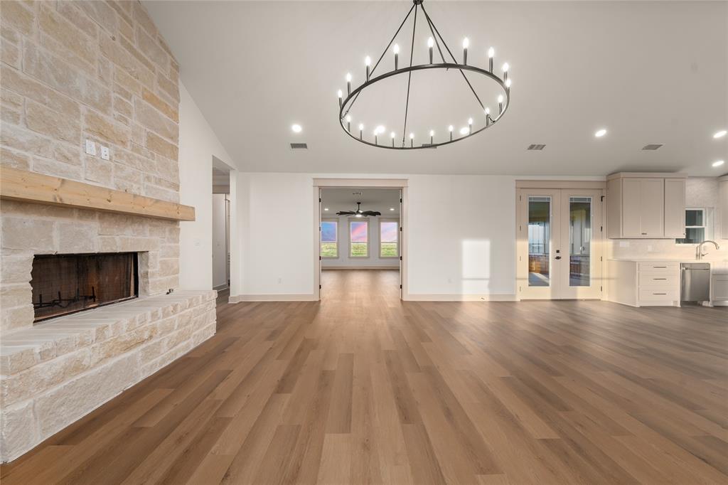 260 Willow Moon Ranch Road Crawford, TX 76638 - Photo 7 of 34