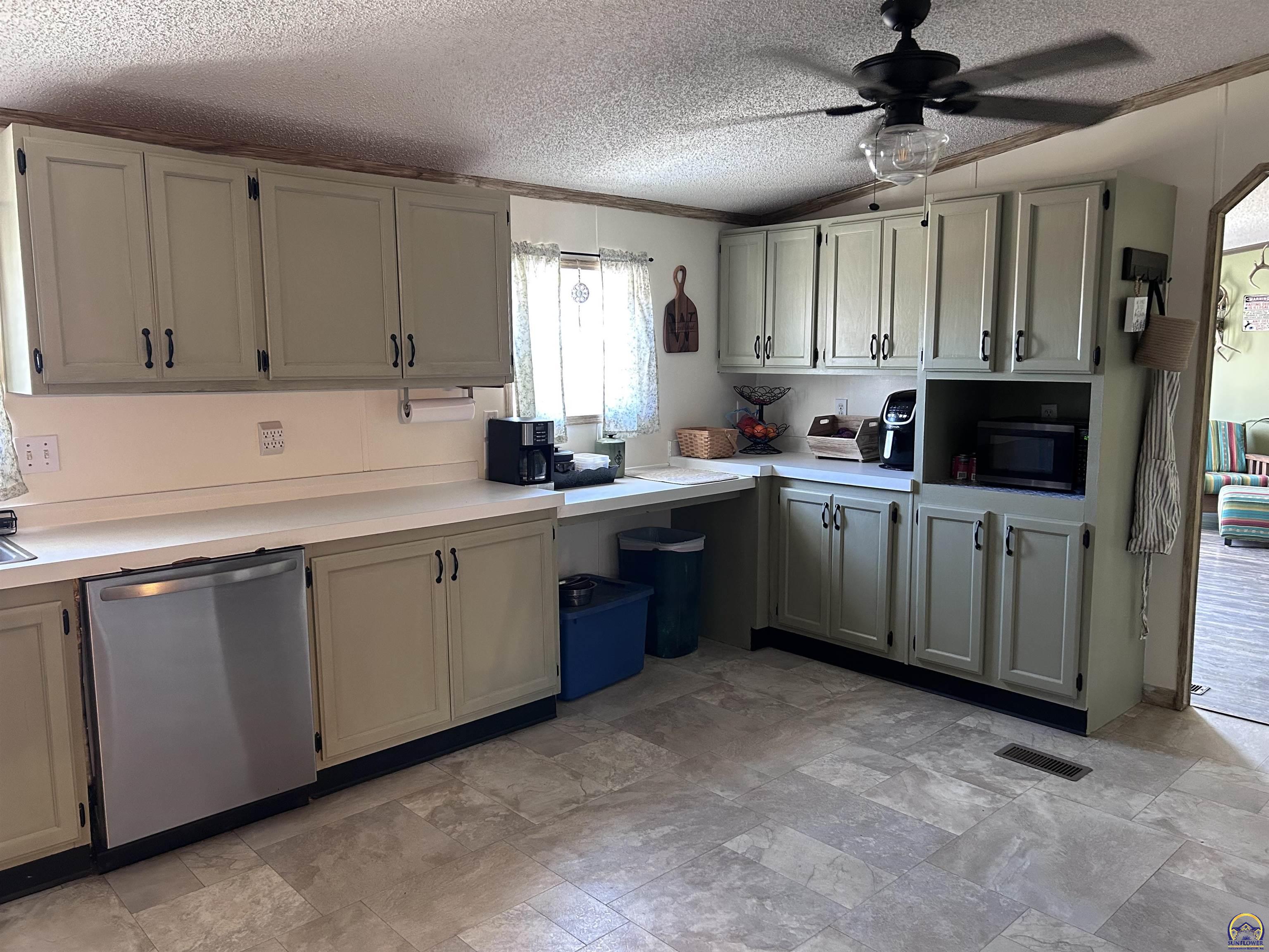 1456 Highway 56 Allen, KS 66833 - Photo 18 of 31