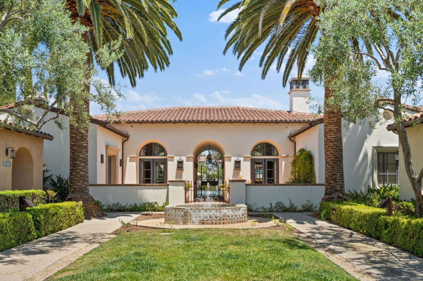 1305 Dahlia Loop San Jose, CA 95126 - Photo 29 of 34