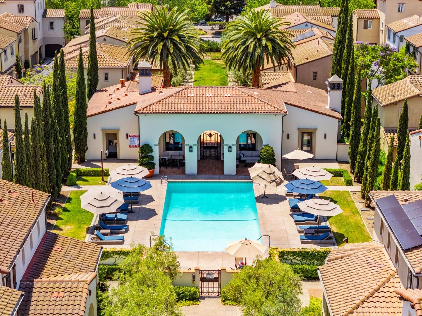 1305 Dahlia Loop San Jose, CA 95126 - Photo 32 of 34