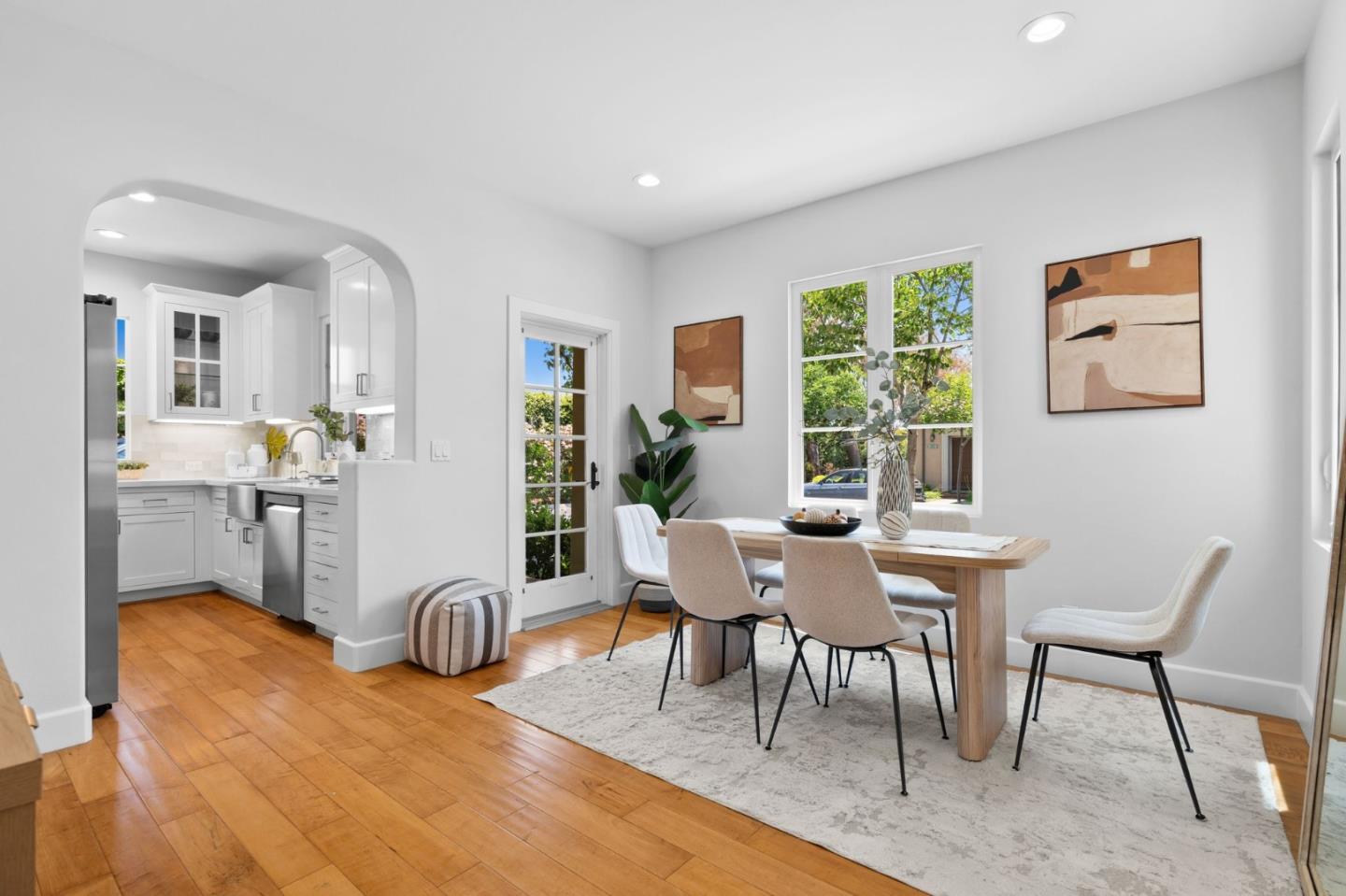 1305 Dahlia Loop San Jose, CA 95126 - Photo 6 of 34