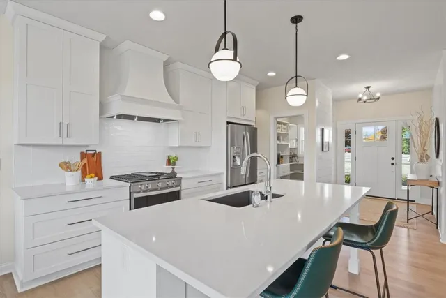 $534,900 | 73 Chase Meadow Trail, Mendon, NY 14472