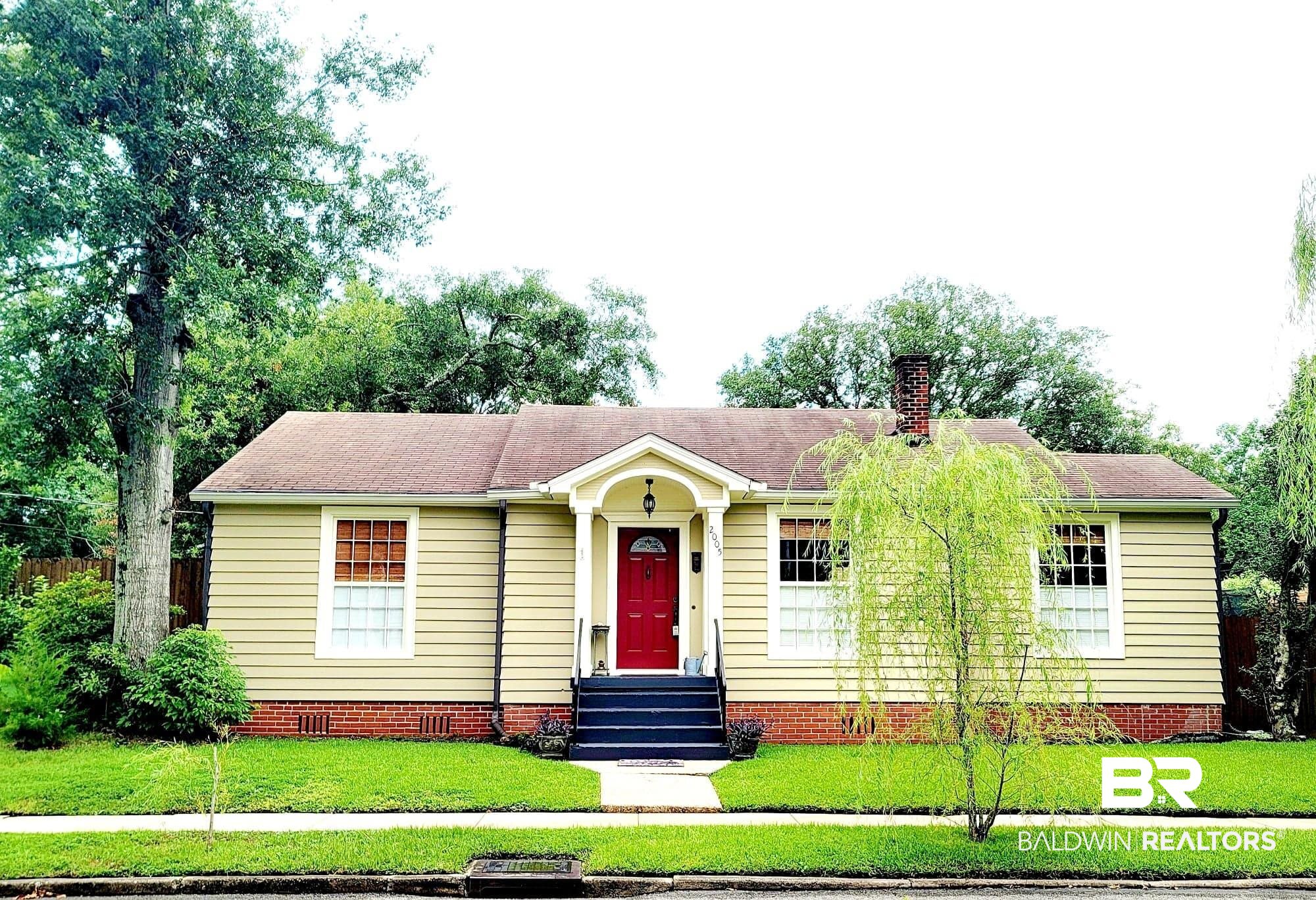 2005 Emogene Street Mobile, AL 36606 - Photo 1 of 32