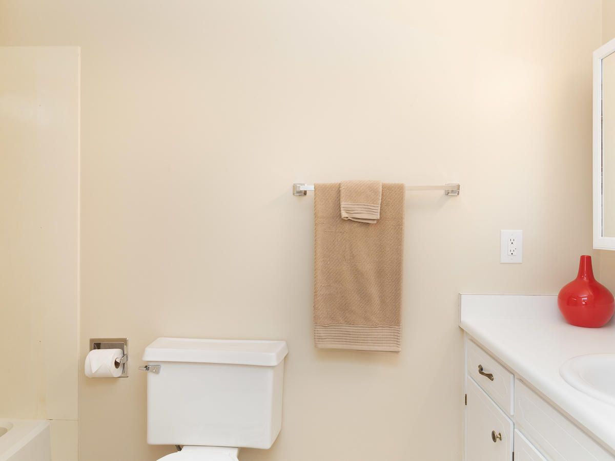 2760 Merriman Road Medford, OR 97501 - Photo 16 of 23 16
