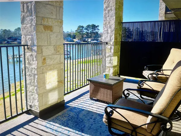 $395,000 | 2112 Fm 3186, Unit A4, Onalaska, TX 77360