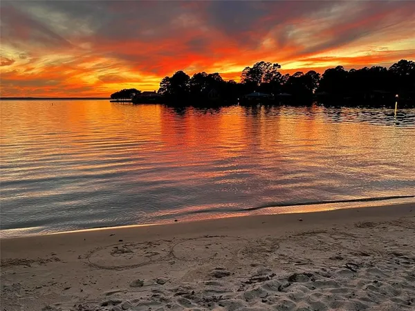 $395,000 | 2112 Fm 3186, Unit A4, Onalaska, TX 77360