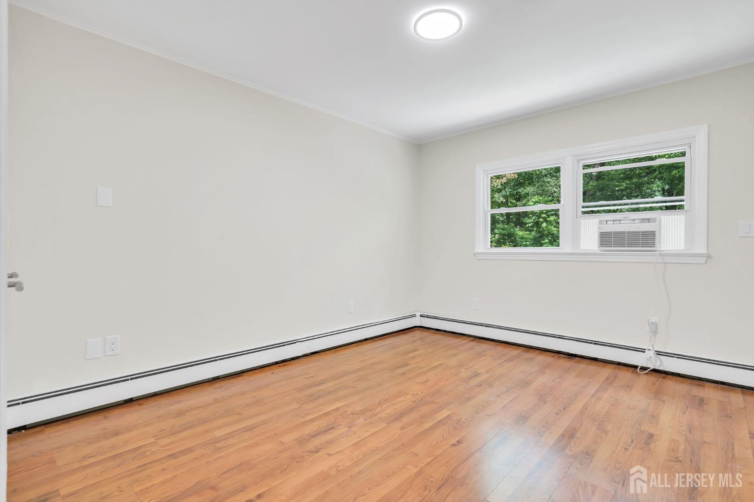 23 Old Forge Road Helmetta, NJ 08828 - Photo 17 of 34