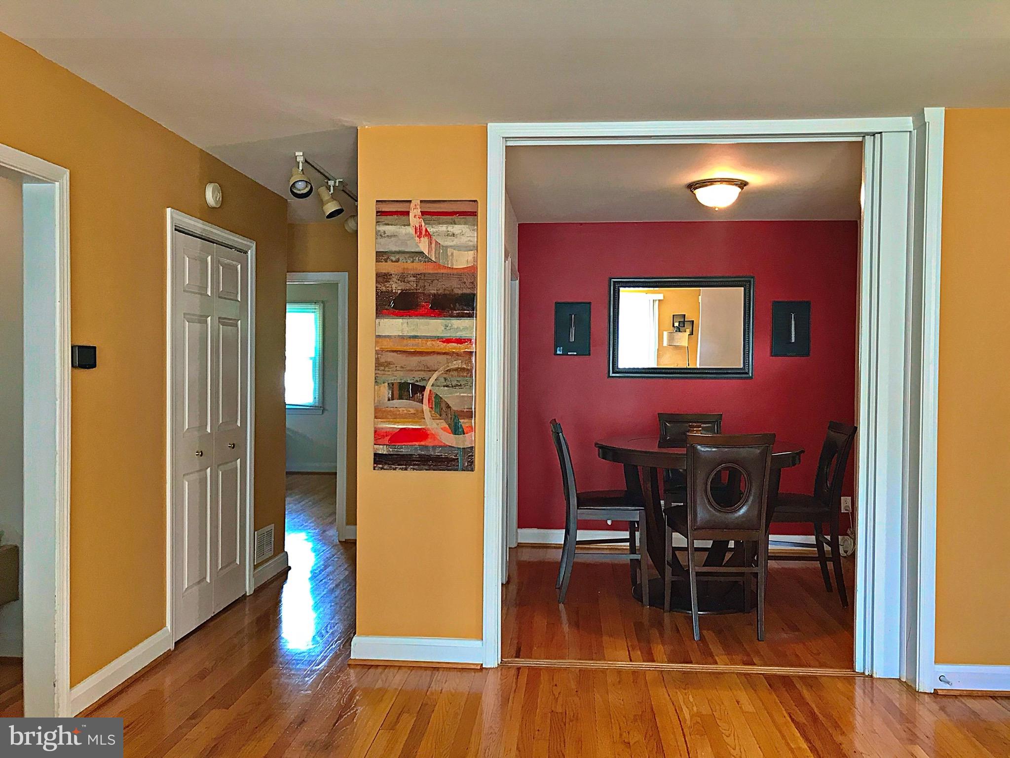 6803 Westridge Road Baltimore, MD 21207 - Photo 11 of 28 Dining Room entrance