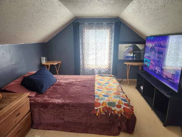 $164,900 | 1302 West Clark Street, Albert Lea, MN 56007