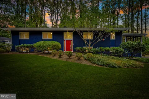 $749,000 | 3 Chartwell Court, Owings Mills, MD 21117