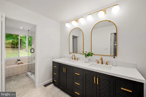 $749,000 | 3 Chartwell Court, Owings Mills, MD 21117