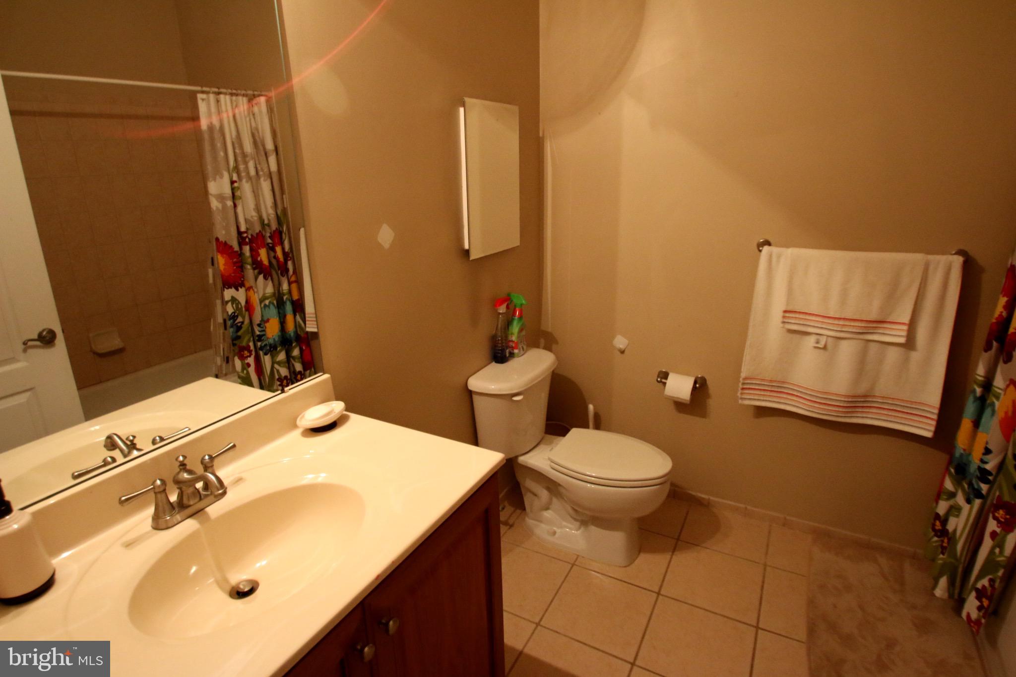 1630 Welsh Road, Unit 39E Philadelphia, PA 19115 - Photo 13 of 16