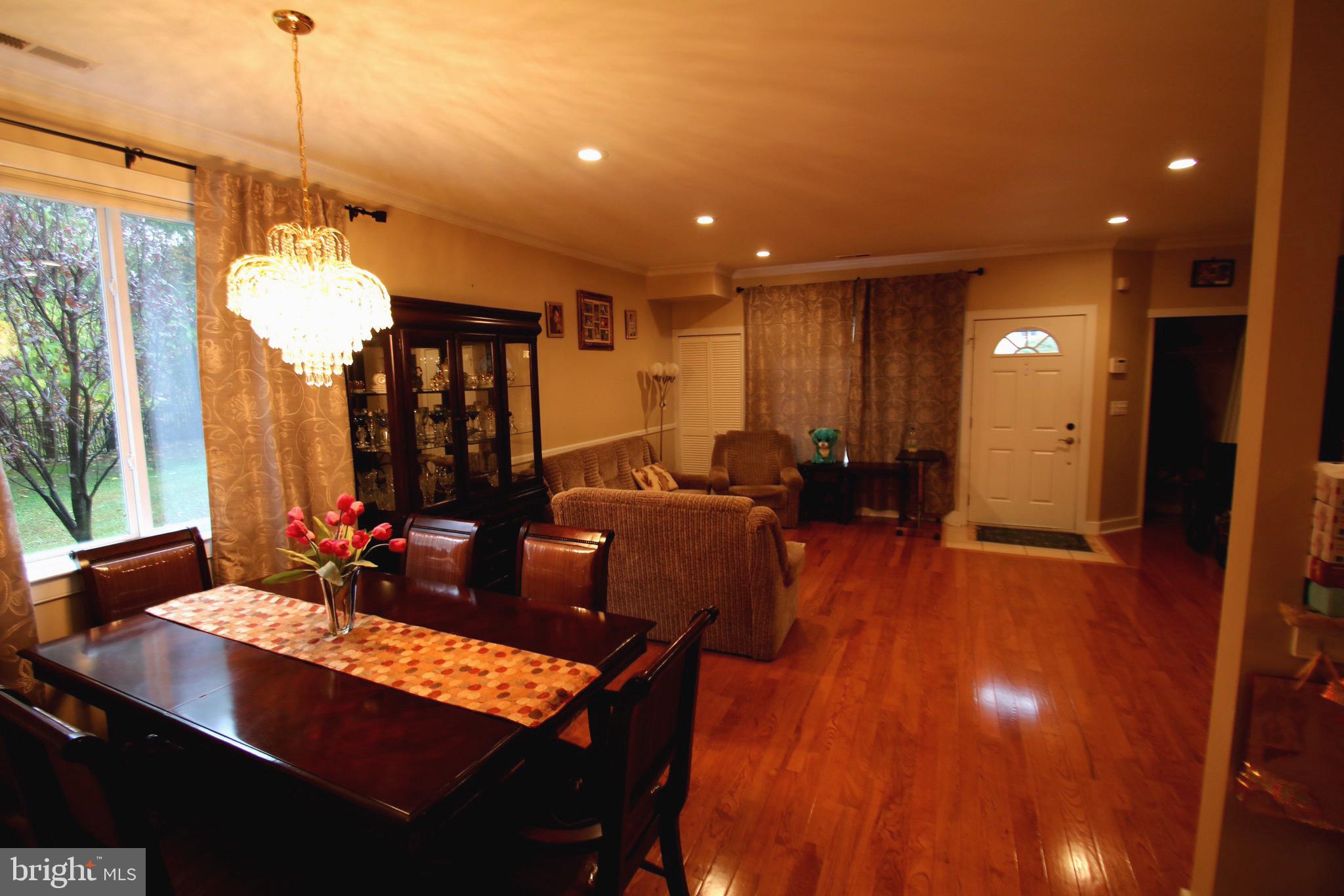 1630 Welsh Road, Unit 39E Philadelphia, PA 19115 - Photo 4 of 16