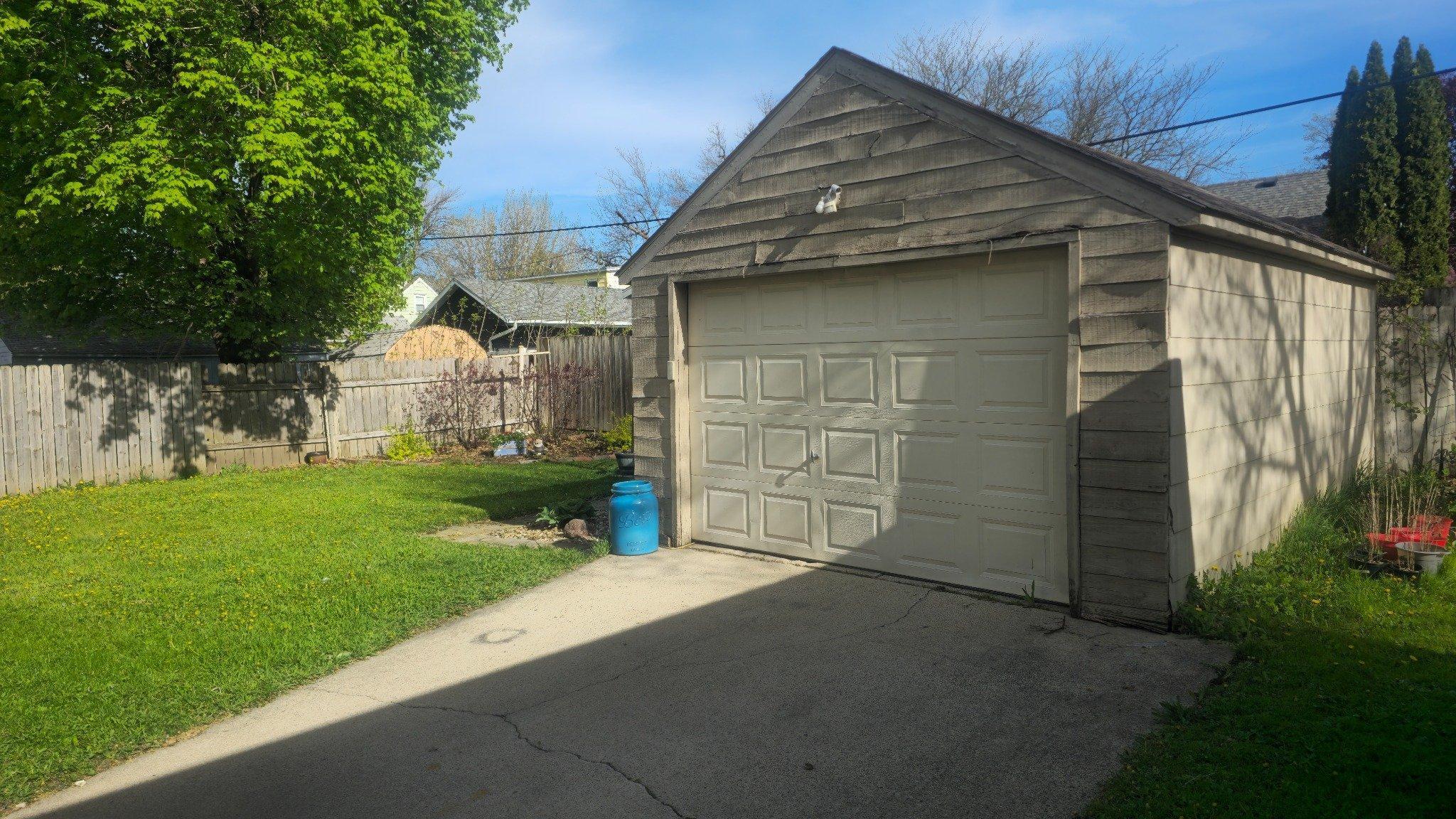 1322 Dunham Street Albert Lea, MN 56007 - Photo 3 of 26