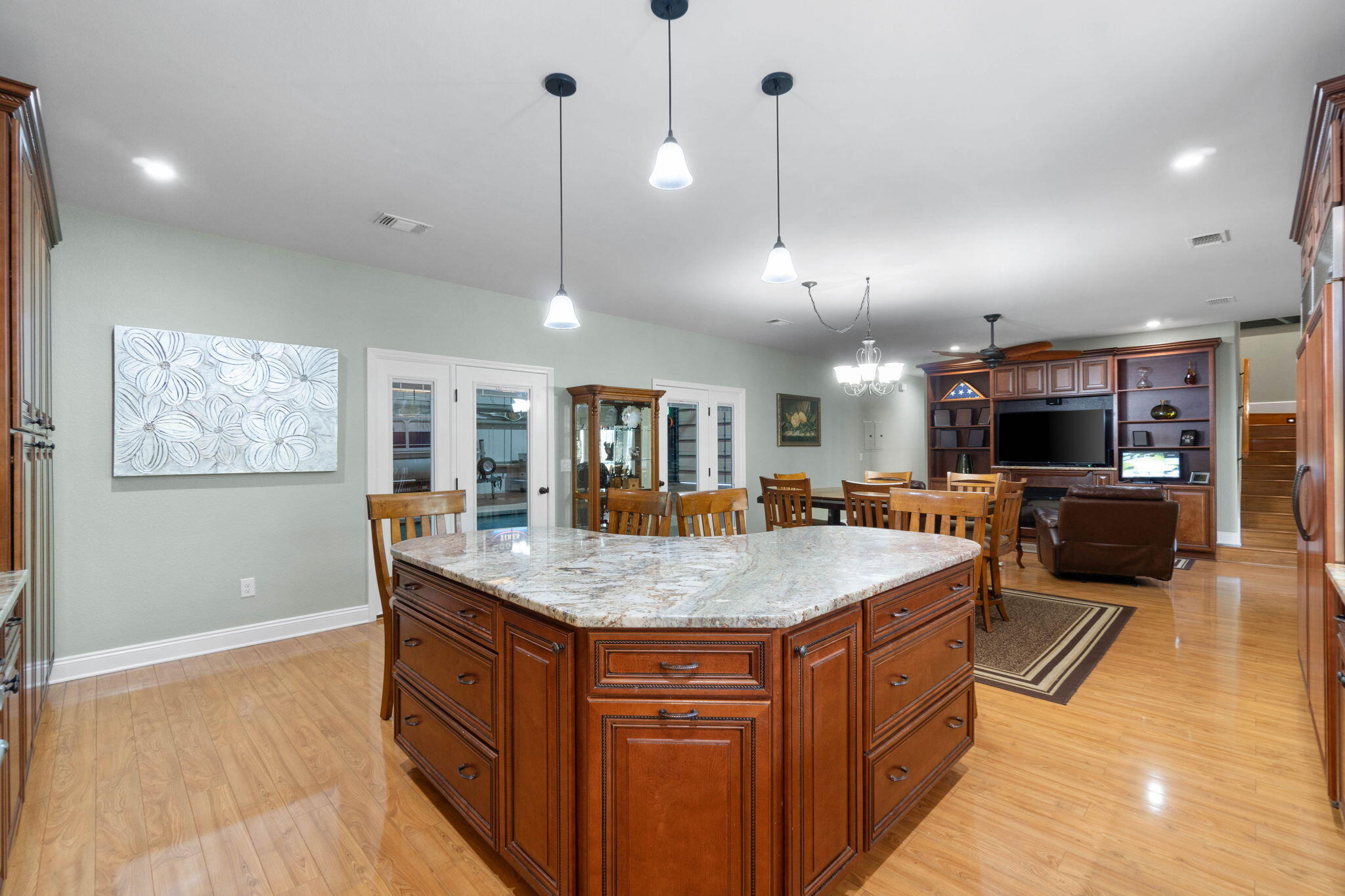 8836 Turkey Bluff Road Navarre, FL 32566 - Photo 13 of 70 Kitchen / Living Room