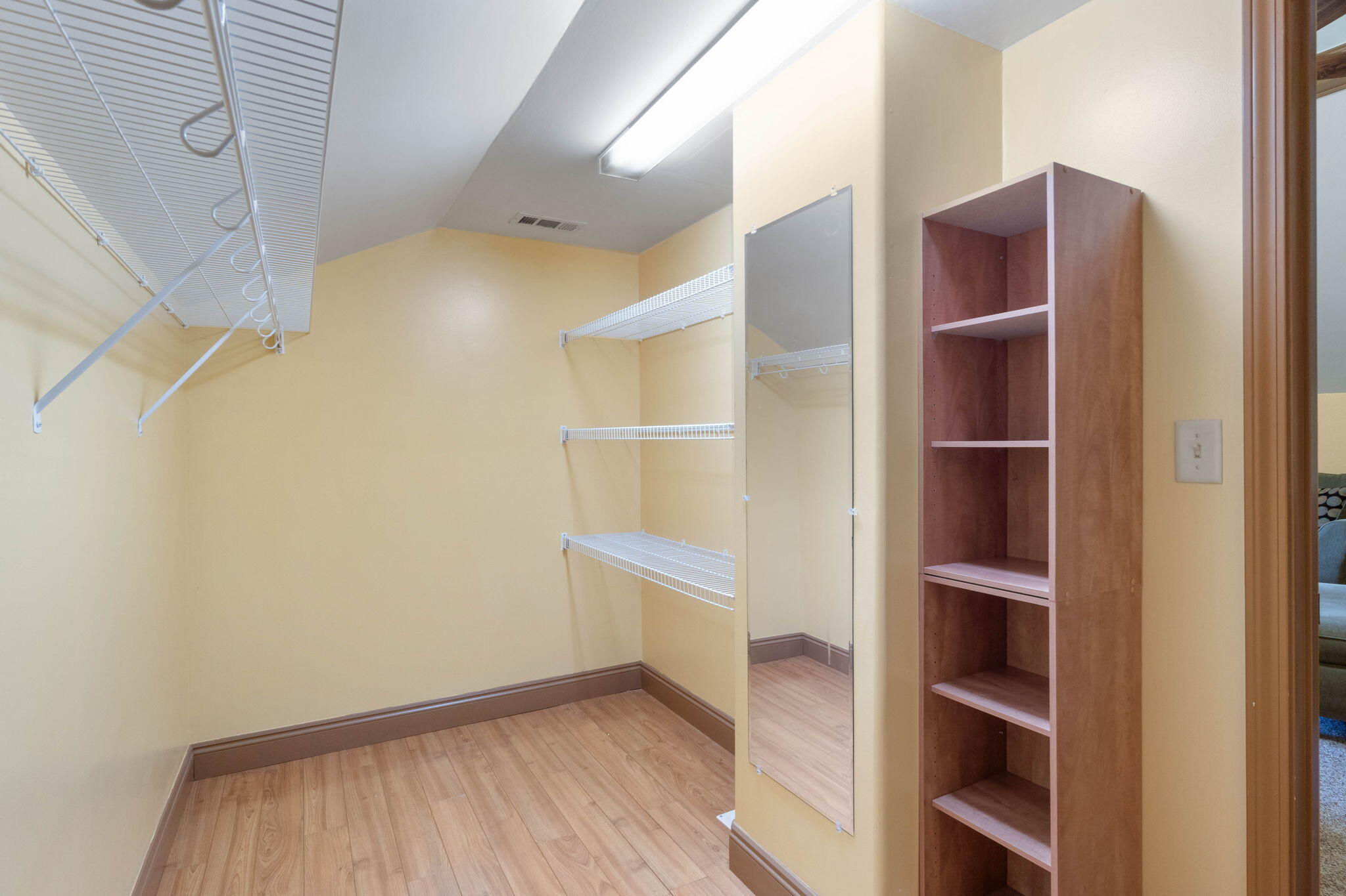 8836 Turkey Bluff Road Navarre, FL 32566 - Photo 46 of 70 3rd Floor Closet