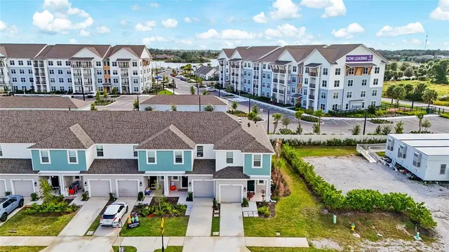a view of a lake with houses