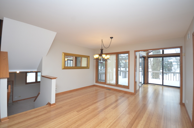 421 Delaware Circle Bolingbrook, IL 60440 - Photo 6 of 23