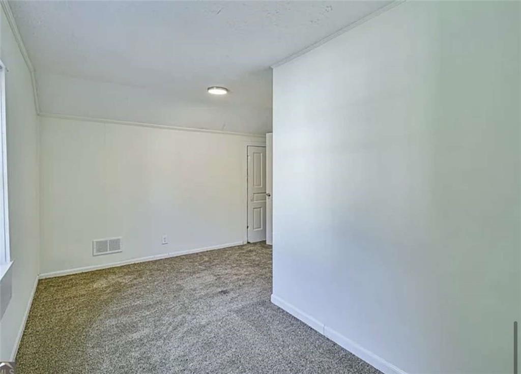 24 East Main Street Gainesville, GA 30501 - Photo 14 of 14 a view of room