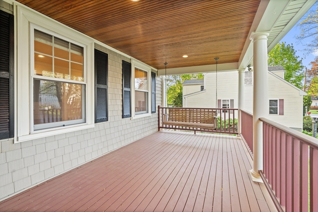 62 Harding Road Lexington, MA 02420 - Photo 4 of 42