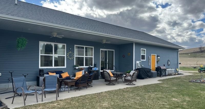 15428 Hazel Green Tomah, WI 54660 - Photo 4 of 40