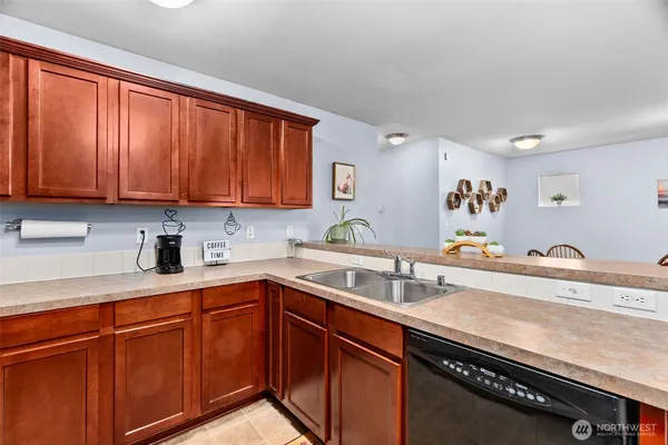 $415,000 | 6509 Oklahoma Street Southeast, Lacey, WA 98513