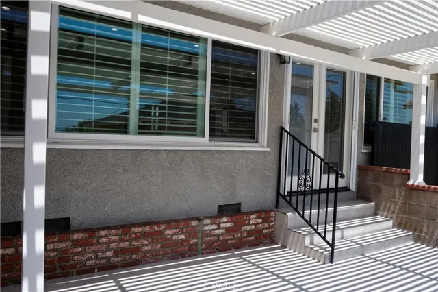 $1,499,000 | 2031 Jolley Drive, Burbank, CA 91504