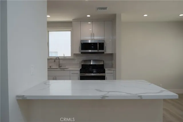 $1,499,000 | 2031 Jolley Drive, Burbank, CA 91504