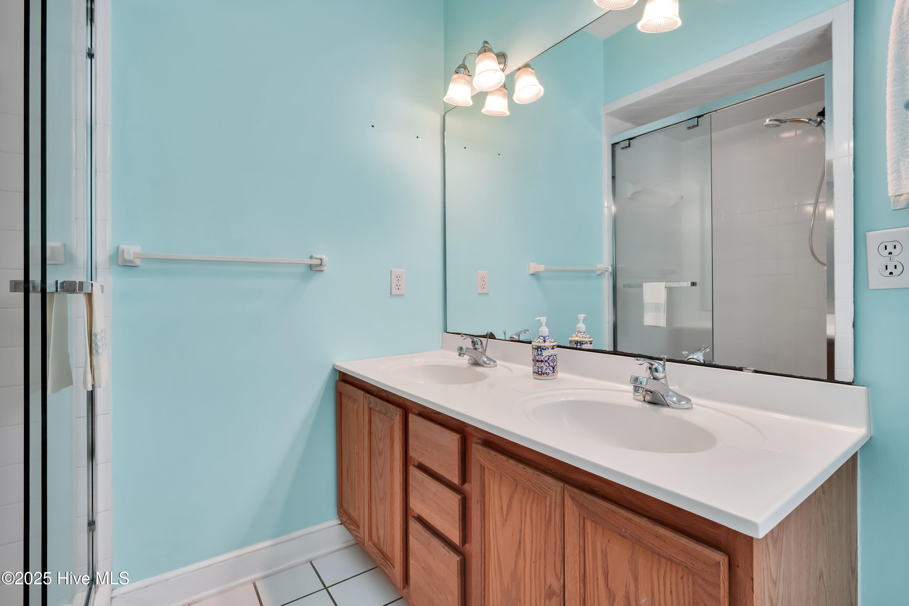 4922 Woods Edge Road Wilmington, NC 28409 - Photo 15 of 27 4922WoodsEdgeRoad-18