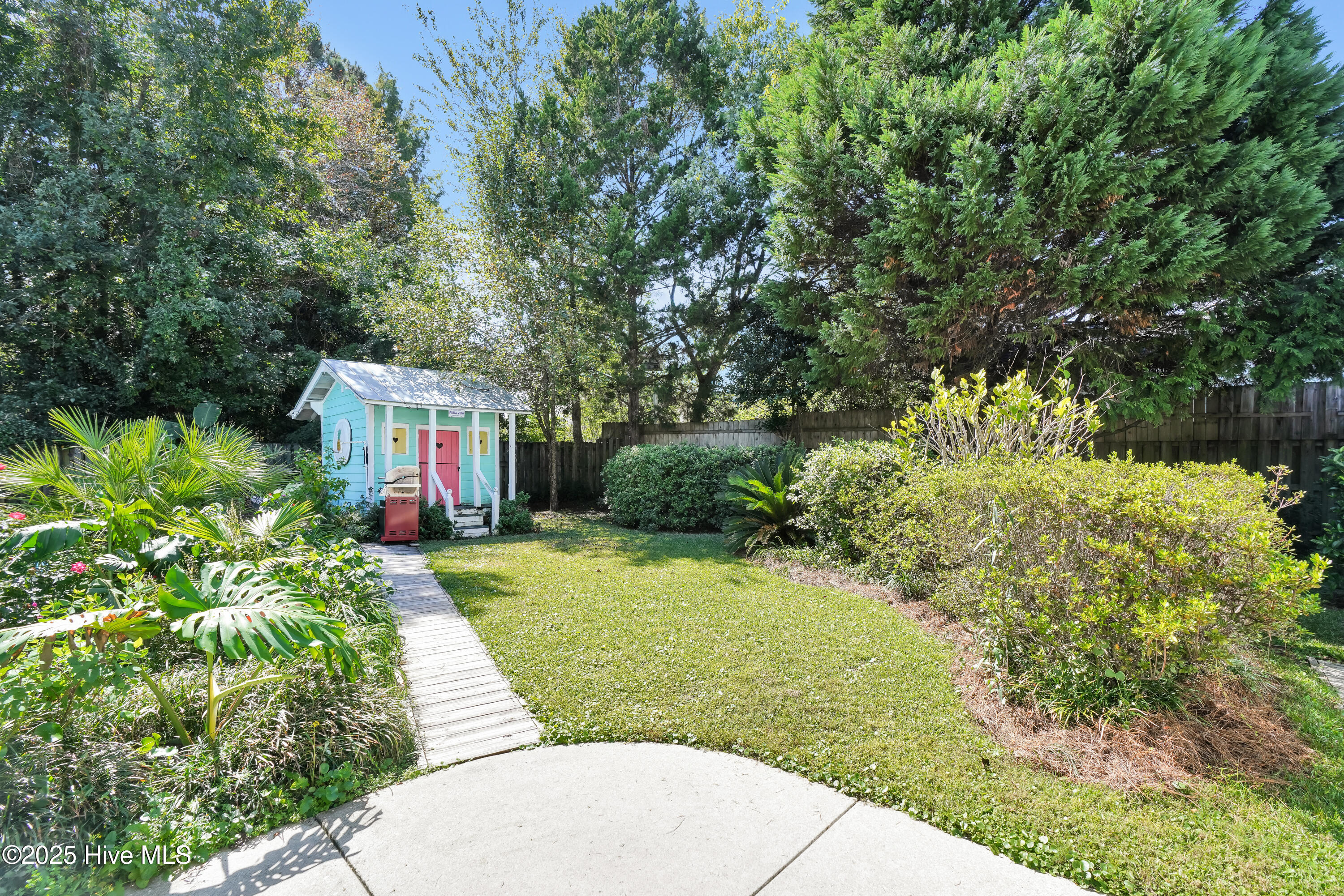 4922 Woods Edge Road Wilmington, NC 28409 - Photo 23 of 27 4922WoodsEdgeRoad-34