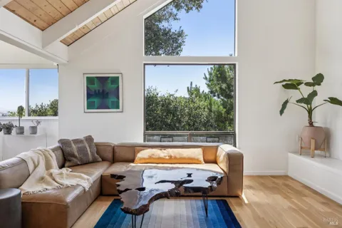 $1,395,000 | 85 Ridge Road, Fairfax, CA 94930