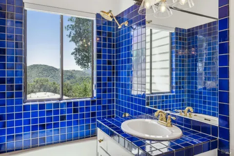 $1,395,000 | 85 Ridge Road, Fairfax, CA 94930