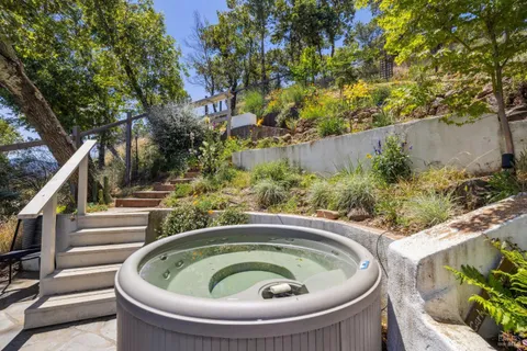 $1,395,000 | 85 Ridge Road, Fairfax, CA 94930