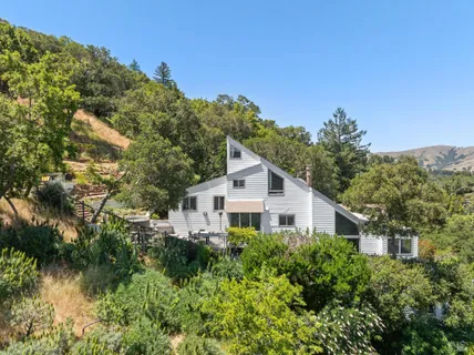 $1,395,000 | 85 Ridge Road, Fairfax, CA 94930