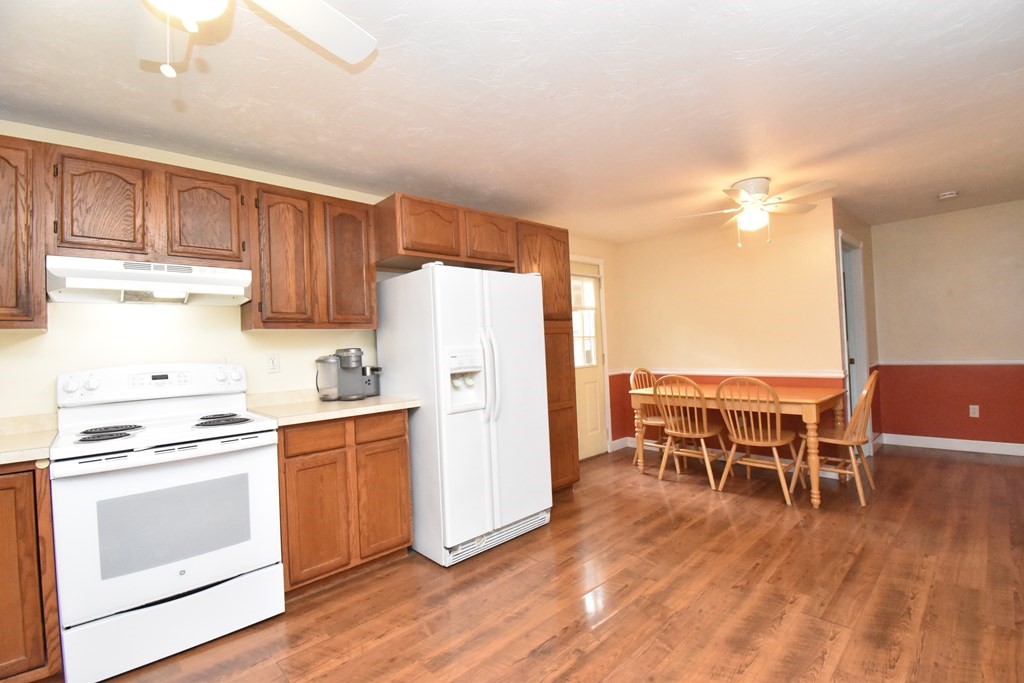 27 Rumford Road Norton, MA 02766 - Photo 4 of 14 Gallery Image 4