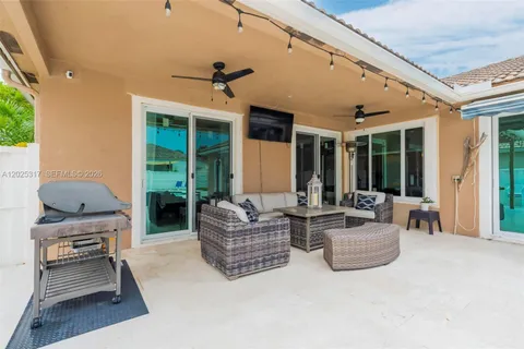 $875,000 | 13404 Northwest 13th Street, Pembroke Pines, FL 33028