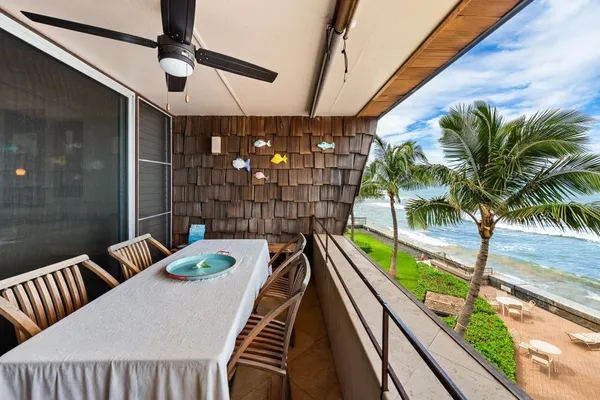 $1,100,000 | 3741 Lower Honoapiilani Road, Unit 308, Lahaina, HI 96761