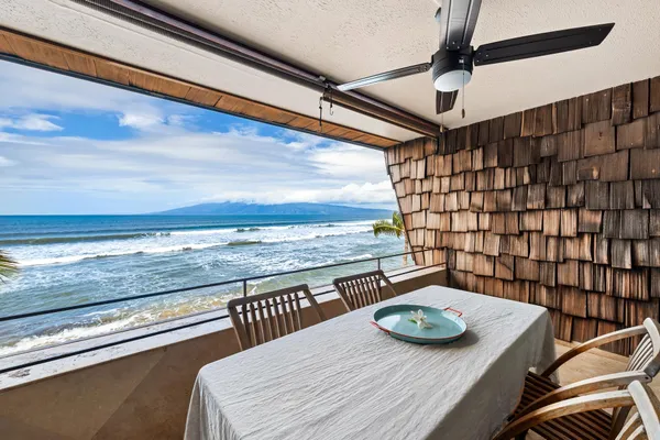 $1,100,000 | 3741 Lower Honoapiilani Road, Unit 308, Lahaina, HI 96761